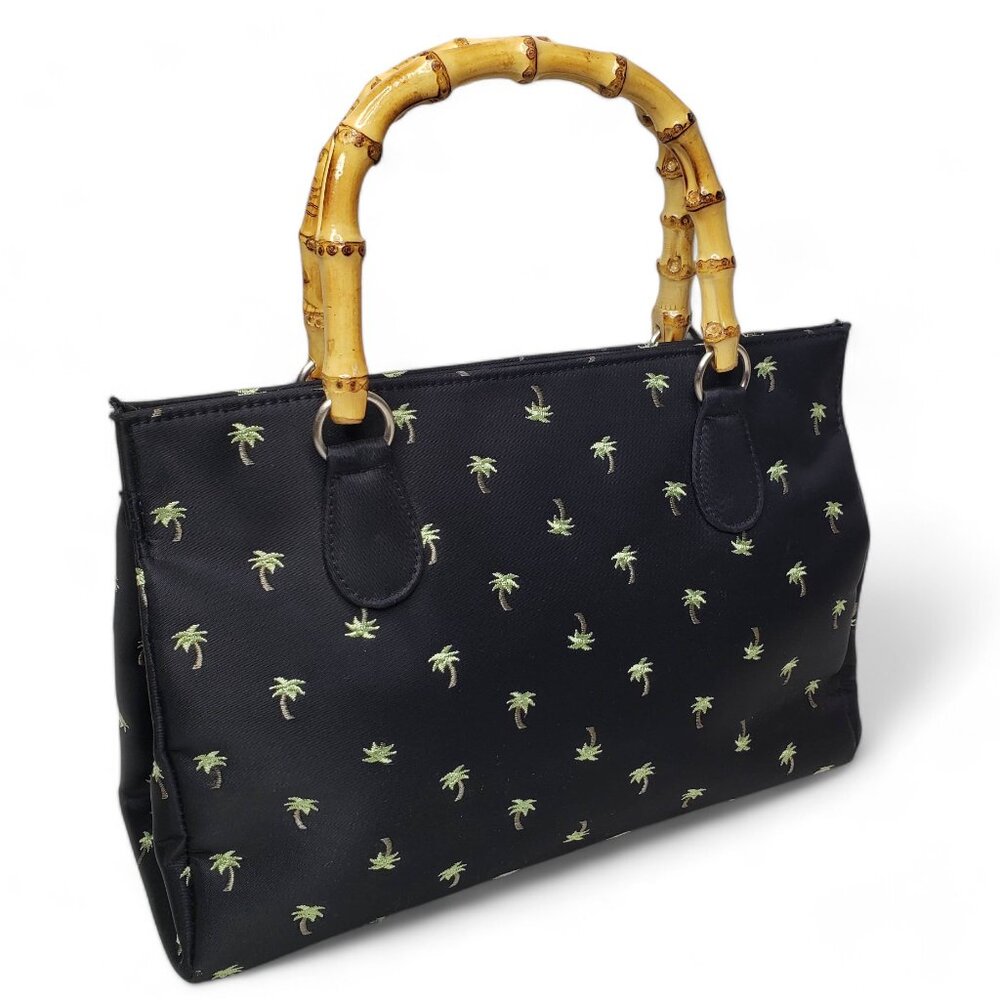 Sunny Hawaii Clamshell Purse Women's Embroidered Palm Bamboo Handle Hand Satchel